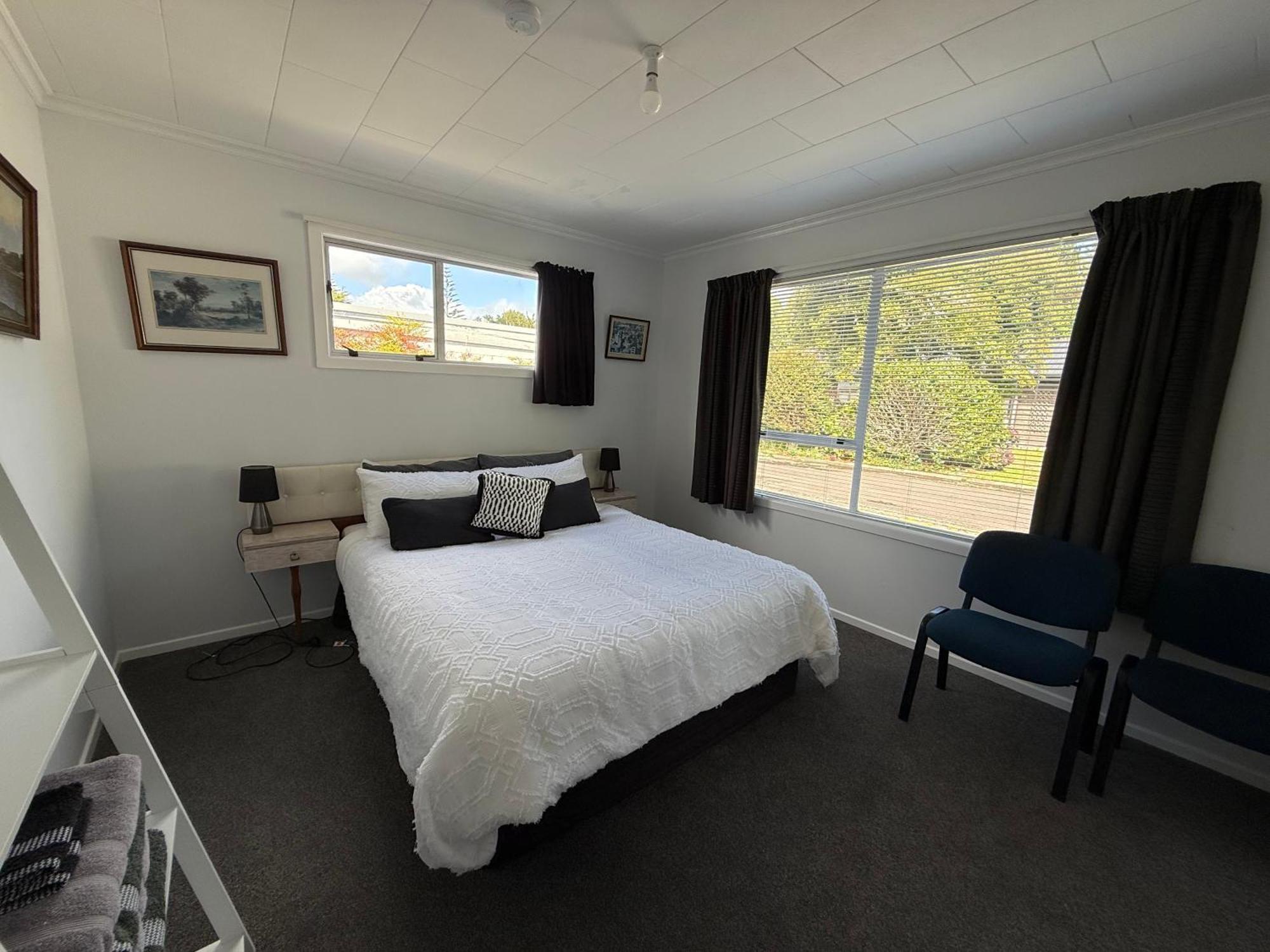 Inglewood Shared Home Bnb นิวพลีมัธ ภายนอก รูปภาพ